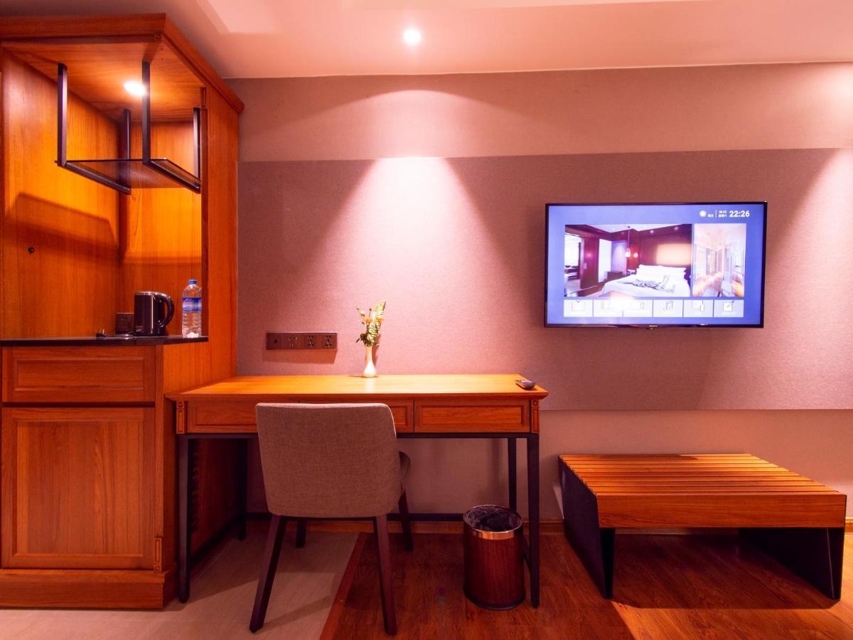 Prince Hotel Yangon Luaran gambar