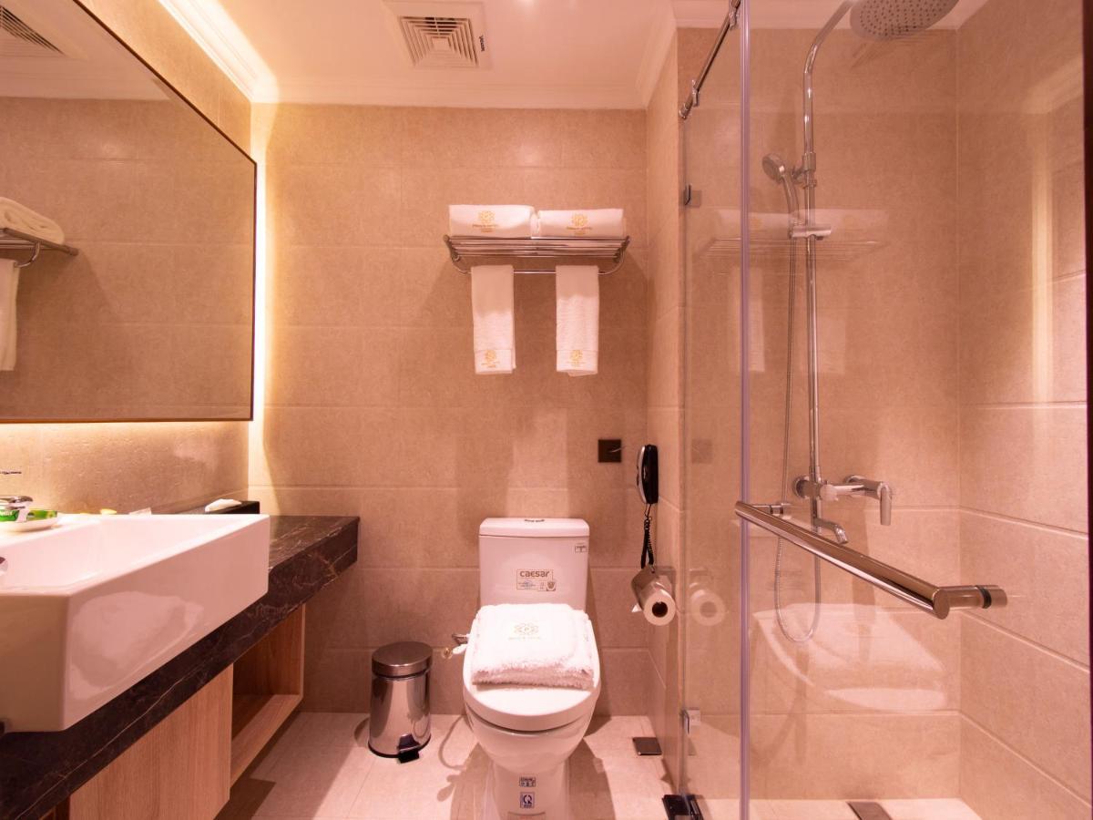 Prince Hotel Yangon Luaran gambar