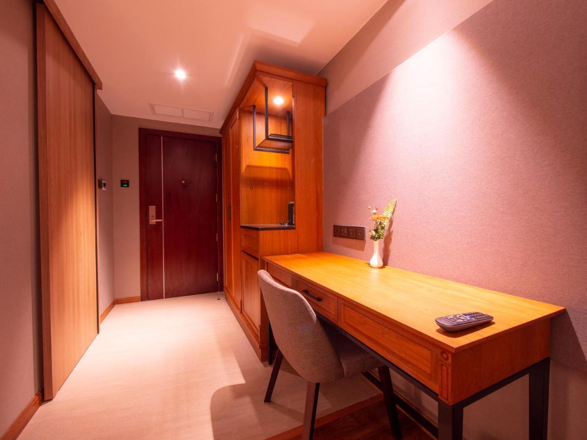 Prince Hotel Yangon Luaran gambar