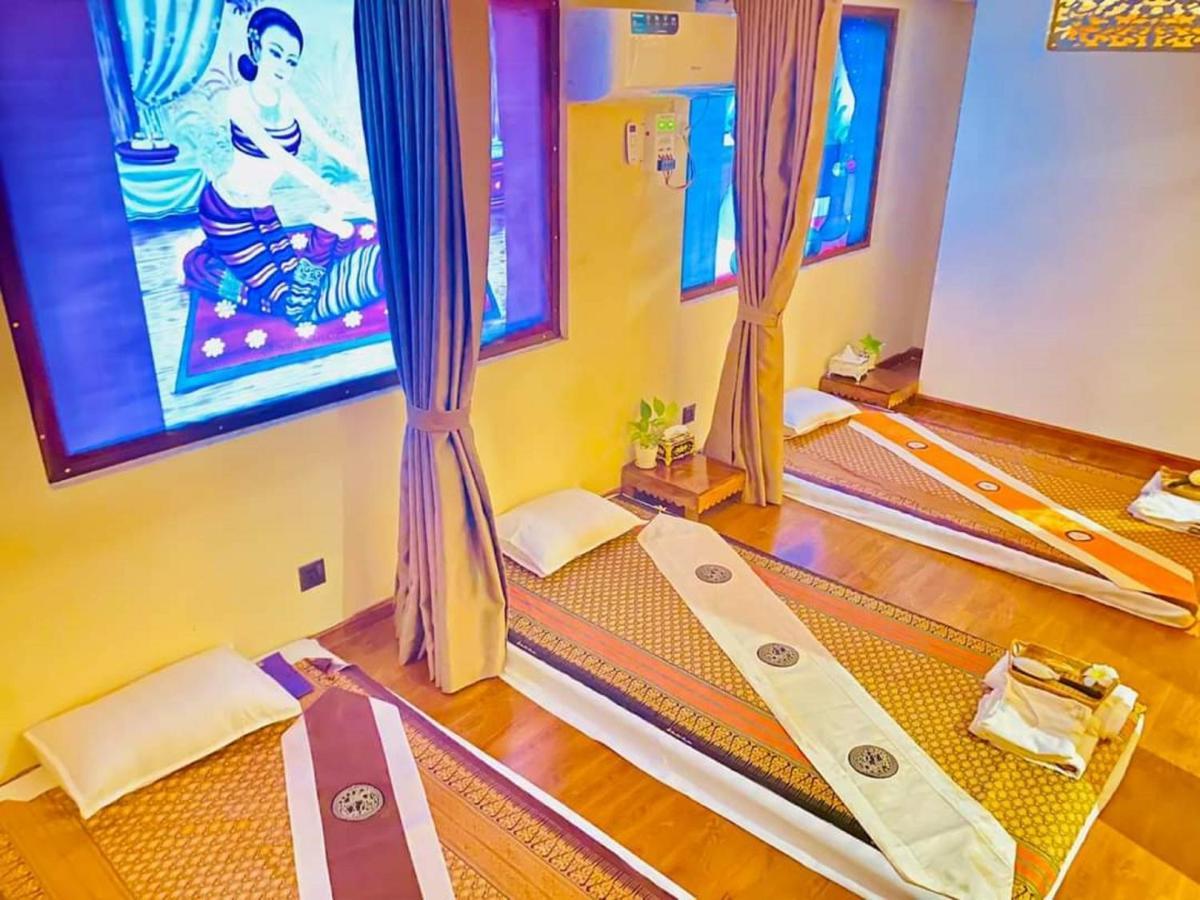 Prince Hotel Yangon Luaran gambar