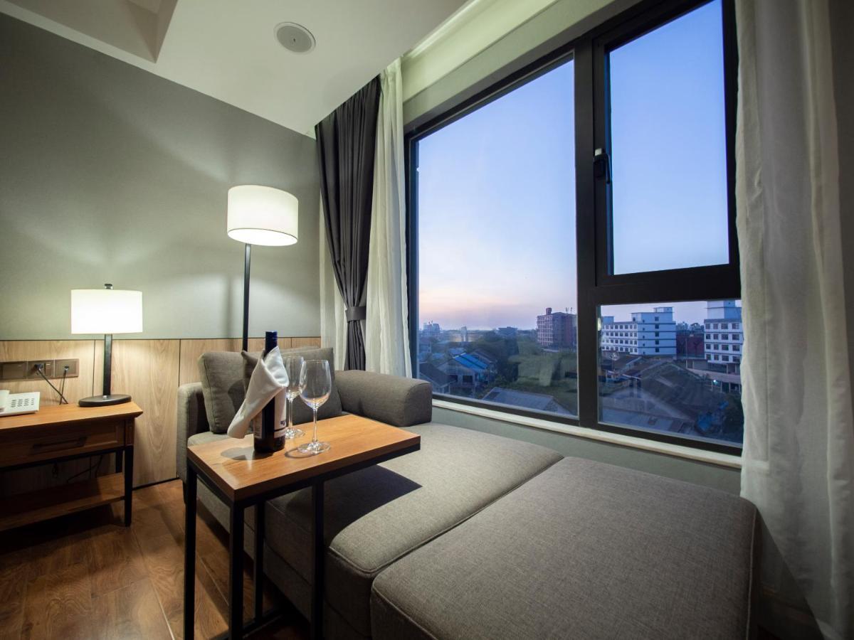 Prince Hotel Yangon Luaran gambar
